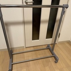 ハンガーラック