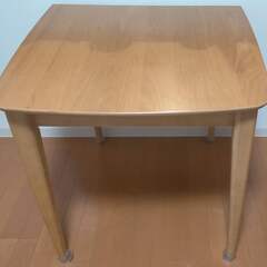 伸長式ダイニングテーブル＋ダイニングチェア Ardia 2脚セットの画像