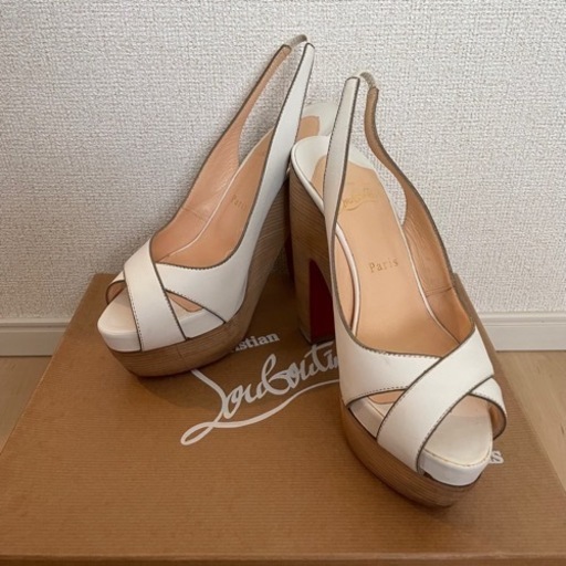 ✴︎ルブタン✴︎サンダル ウェッジ厚底 バックストラップ 37 白 14cm