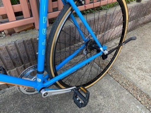 中古　フジ　ストラトス　Mサイズ