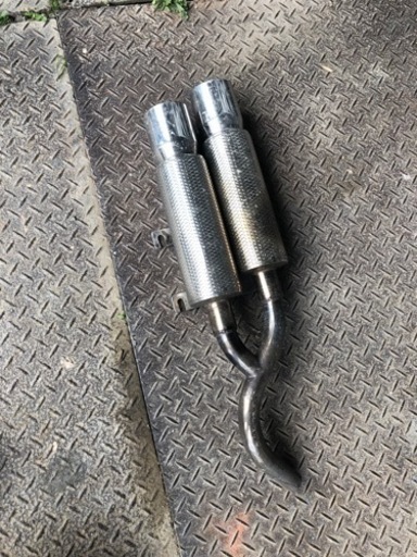 フォルツァのマフラー