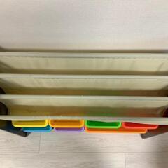 絵本もおもちゃも見やすく収納！の画像
