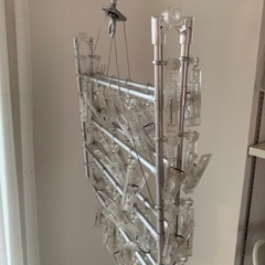 無印良品 アルミ角型ハンガー 特大　約６６×３６．５ｃｍ　ピンチ４８個の画像