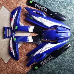 YAMAHA マジェステー125の外装カウル8点‼️
