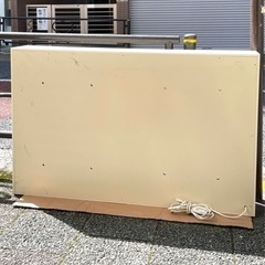 オーラソーマ　フィギュア　コレクション　ショーケース　棚　バックライト照明の画像