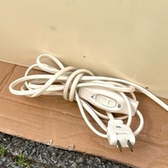 オーラソーマ　フィギュア　コレクション　ショーケース　棚　バックライト照明の画像