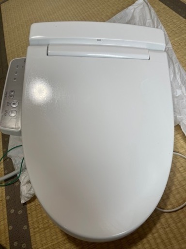 リクシル　シャワートイレ