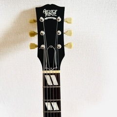 Archtop Tribute  アーチトップトリビュート AT102の画像