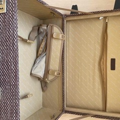 中古　キャリーバッグ(茶)の画像