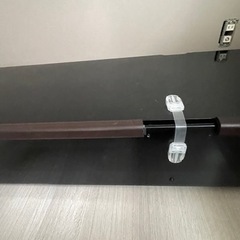 鏡面テレビ台の画像