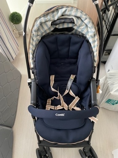 コンビ　ベビーカー