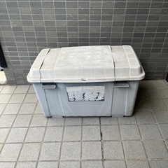 ベランダストッカー