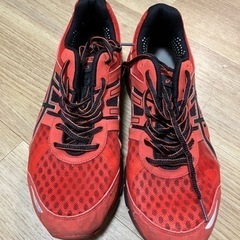 【価格改定】アシックス　スニーカー　男性用　27センチ　赤の画像