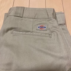 Dickiesのパンツ