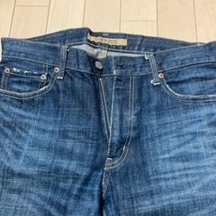 ユニクロ？のジーンズ
