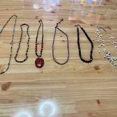 3つで300円！アクセサリーバイキング♪の画像
