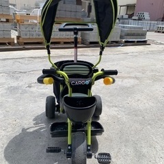 三輪車