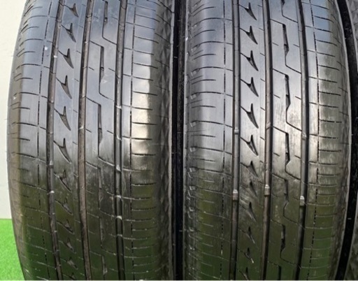 国産ブリヂストン　レグノ　185/65R15 .2021年製．