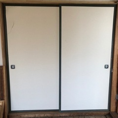 ふすま　押し入れ　ドア　建具　古民家　和風　