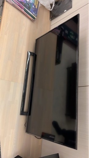 液晶テレビ