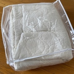 【NITORI ニトリ】ダブルサイズ/シルクの抗菌防臭ベットパット ダブルサイズの画像