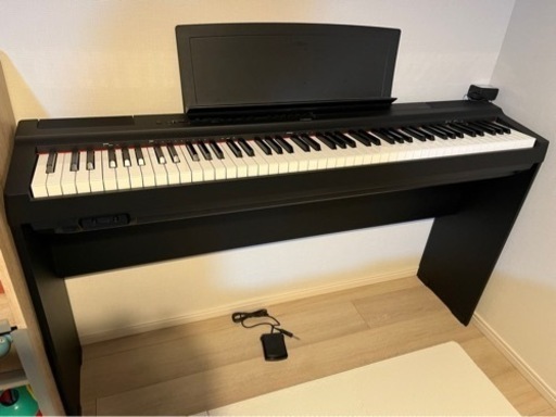 電子ピアノ ヤマハP125B