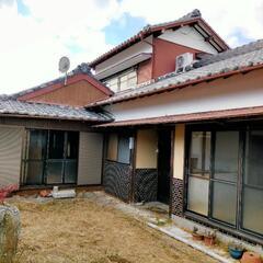 【譲渡条件あり】2階建て貸し倉庫 ガレージ DIY可能戸建おまけ付き − 三重県