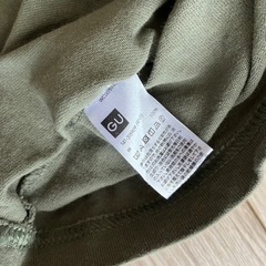 110カーキＴシャツの画像