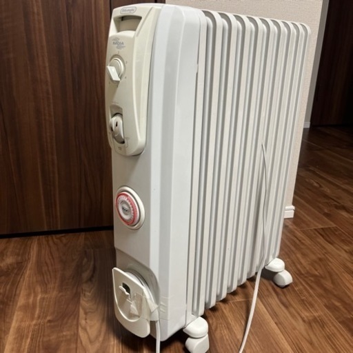 デロンギ　オイルヒーター