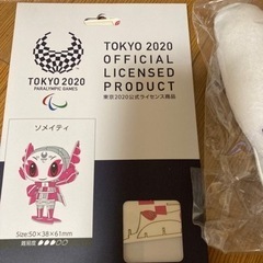 東京オリンピックミライトワグッズ　缶バッジ　パスケースの画像
