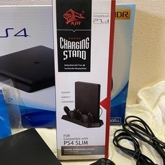 PS4 500GB ＋周辺機器（冷却ファン付）【美品】の画像