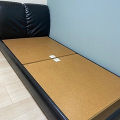 レザーベッド