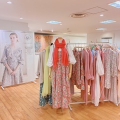 8末までの期間限定♩インドのブロックプリントを使ったテキスタイルブランド「kapuwa（カプワ）」熊本鶴屋店のアルバイトスタッフの画像