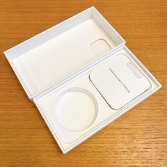 iPhone13, iPhone13mini, GooglePixel5aの空箱セットの画像
