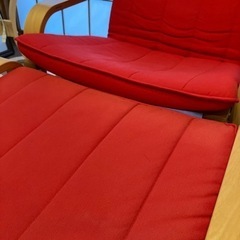 【受け渡し予定者決定】IKEA パーソナルチェア　オットマン付の画像