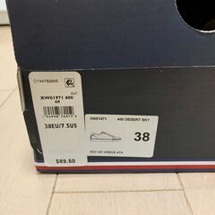 【新品】TOMMY HILFIGER レディース・スニーカー 24cmの画像