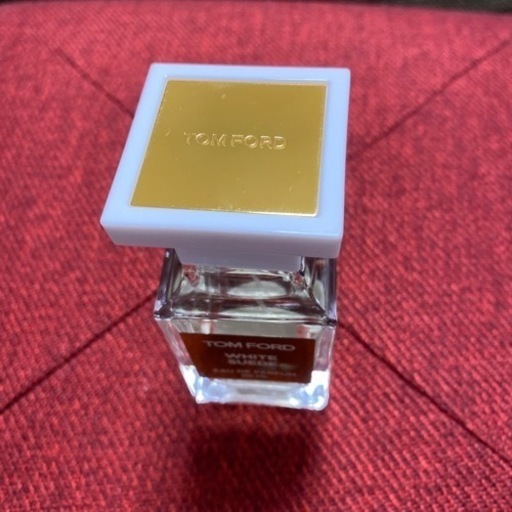 美品　トムフォード　ホワイトスエード　オードパルファム 50ml  値引不可