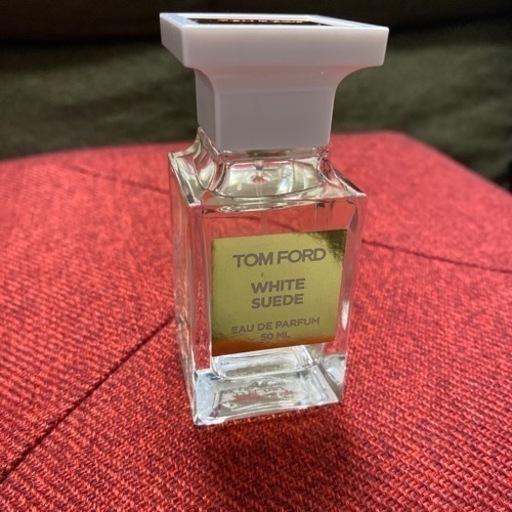 美品　トムフォード　ホワイトスエード　オードパルファム 50ml  値引不可