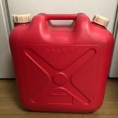 【お取引決定】赤 灯油ポリタンク