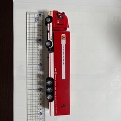 値下げしました！ミニカー　トレーラー　フェラーリ