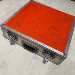 ガシガシ使える機材運搬用ケース