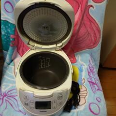 TOSHIBAの炊飯器の画像