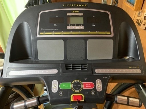 走り込みに使えます。ルームランナー。