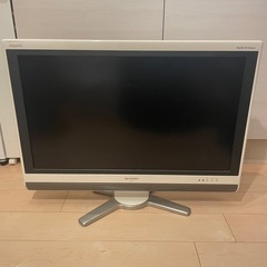 【取引き中】無料でお譲りします／SHARP 液晶テレビ 白