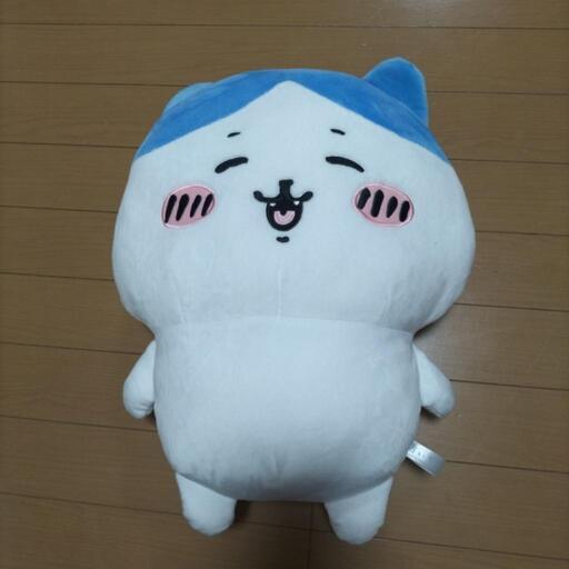ちいかわ   はちわれBIGぬいぐるみ