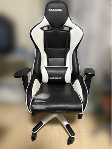 AKRACING ゲーミングチェア