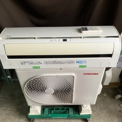 佐賀中古エアコン東芝2017年2.2KW82番税込取付込