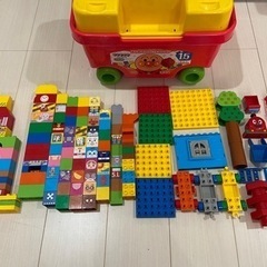 アンパンマン　はじめてのブロックワゴンとたのしいのりもの　118ピース