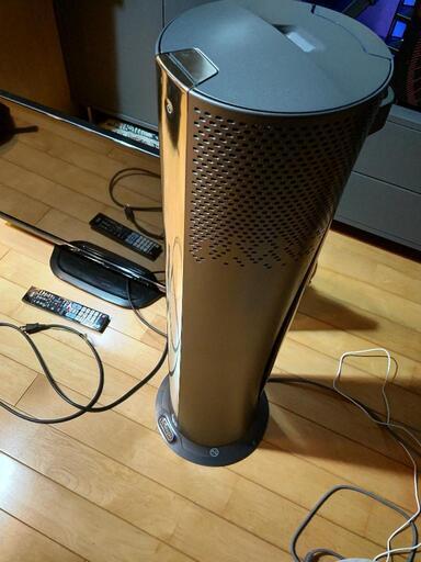 （再出品）DeLonghi デロンギ 3役 空気清浄、ヒーター、クーラー