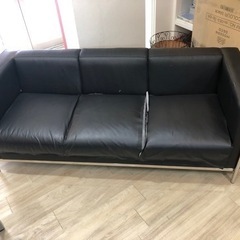 ３人掛けソファー　早期引き取り希望